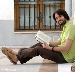 profile view of Andrés Neuman